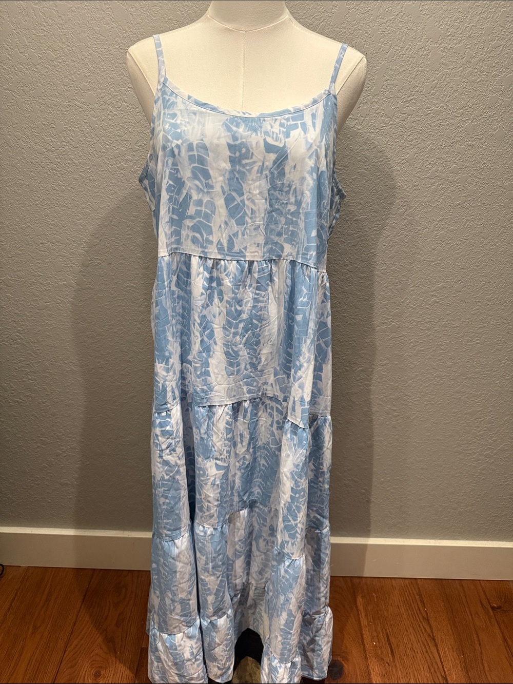 Light Blue & White Patterned Maxi Dress, flowy oversized fit